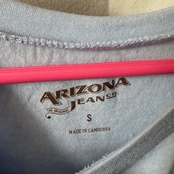 Womens Arizona Blue Top NWT - Picture 4 of 4